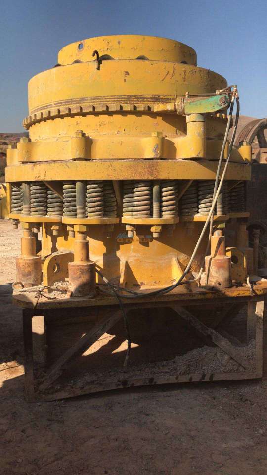 二手圓錐式石料破碎機制砂機整套砂石料生產(chǎn)線設(shè)備低價出
